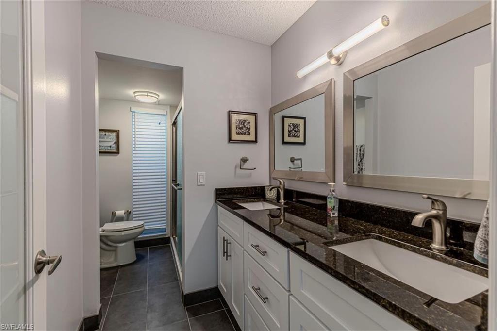 GLADES COUNTRY CLUB - Residential