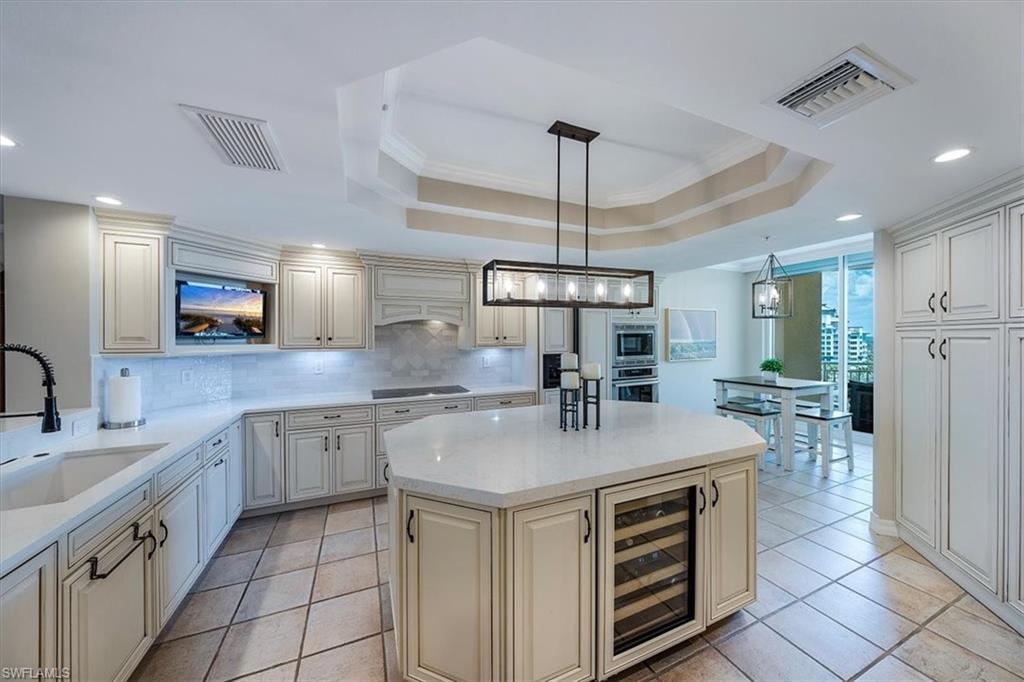 PELICAN ISLE - Residential