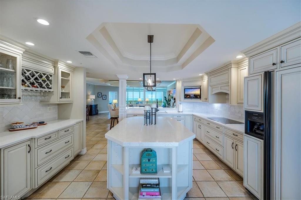 PELICAN ISLE - Residential