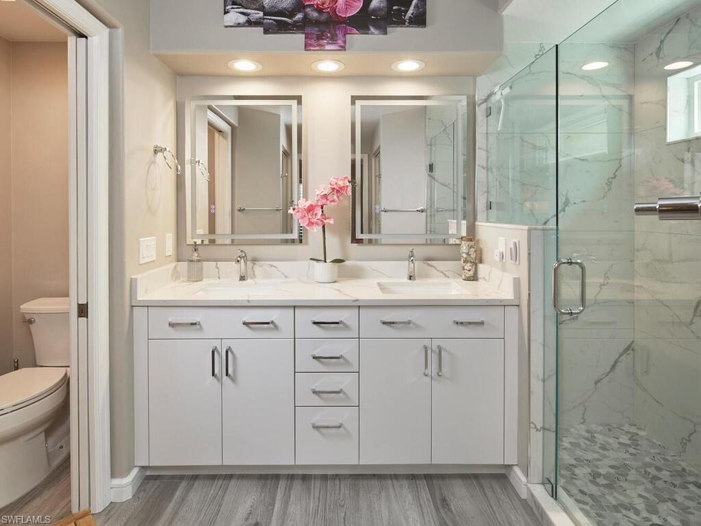 IBIS COVE - Residential