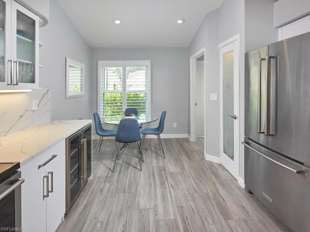 IBIS COVE - Residential