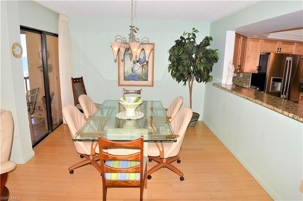 SANDARAC CONDO - Residential