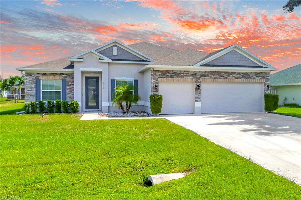 CAPE CORAL - Residential