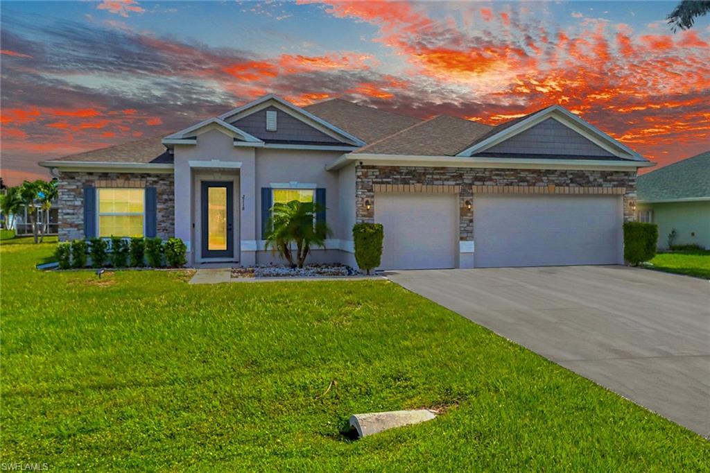 CAPE CORAL - Residential
