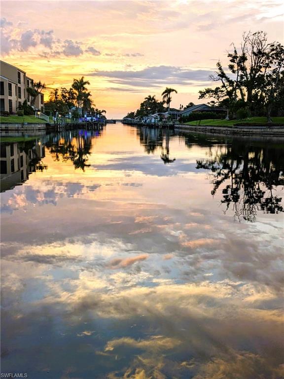 HARBOR LIGHTS - Residential