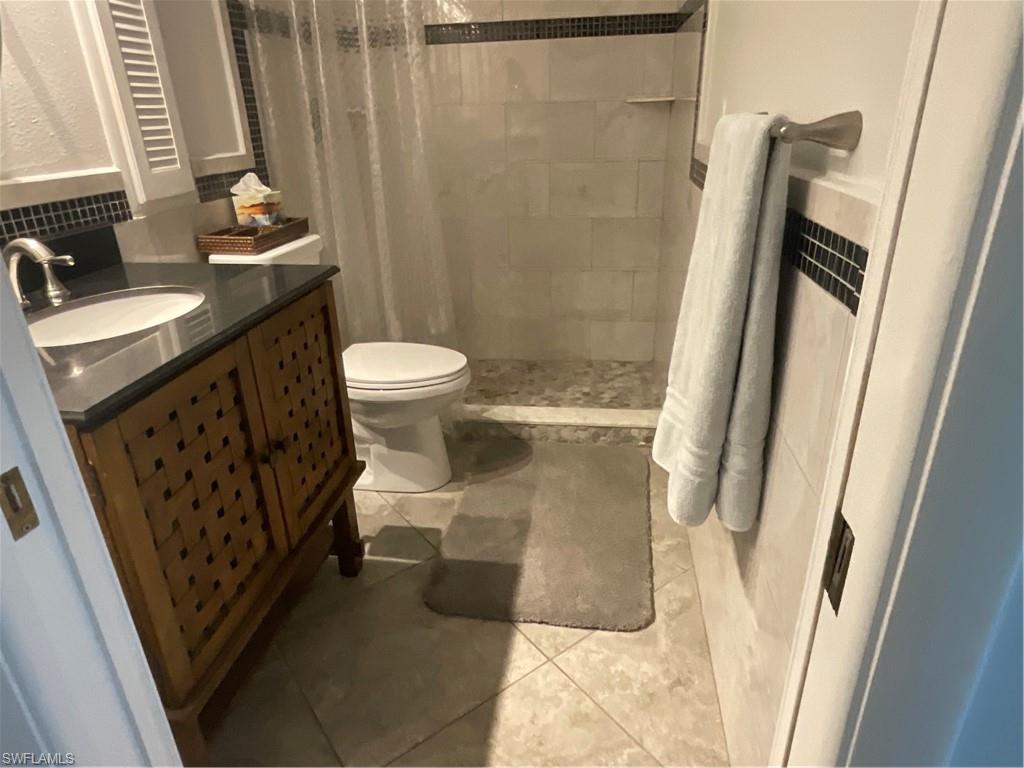 HARBOR LIGHTS - Residential