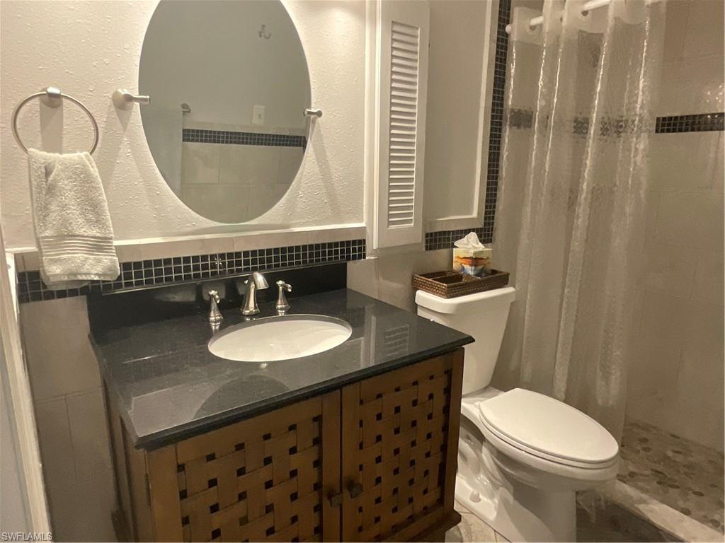 HARBOR LIGHTS - Residential