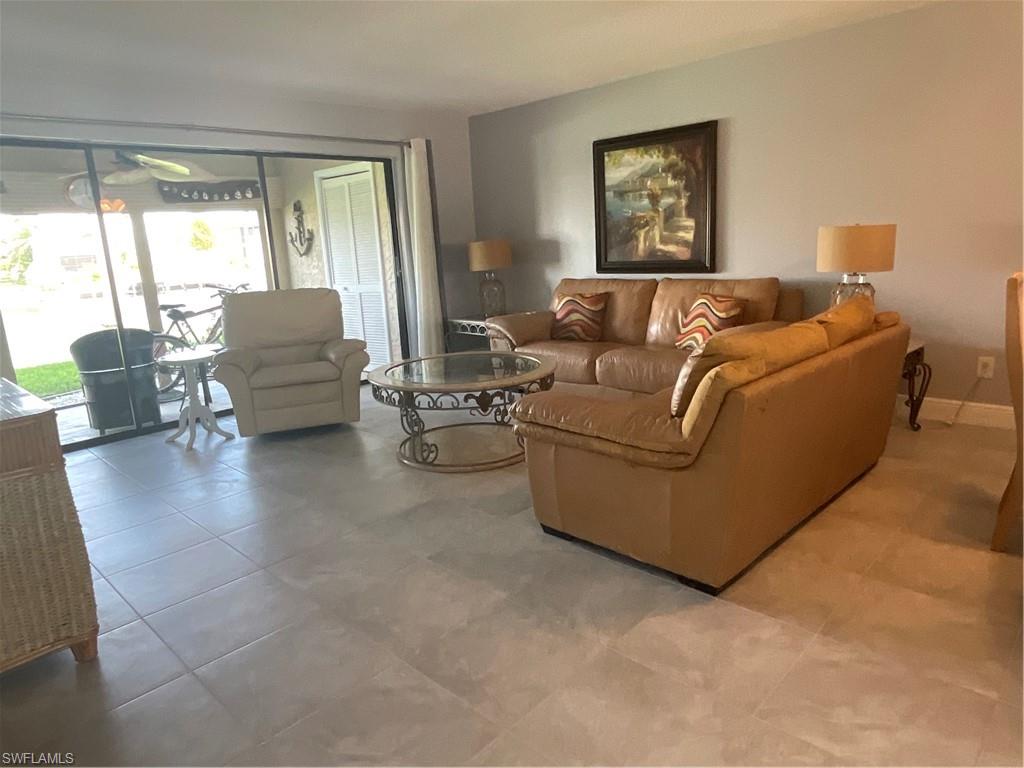 HARBOR LIGHTS - Residential