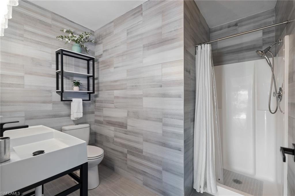 GULF HARBOR - Residential