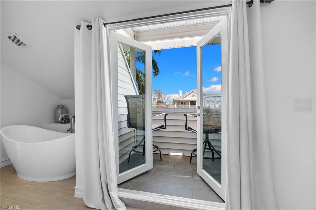 GULF HARBOR - Residential