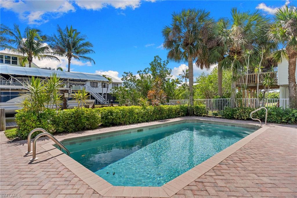 GULF HARBOR - Residential