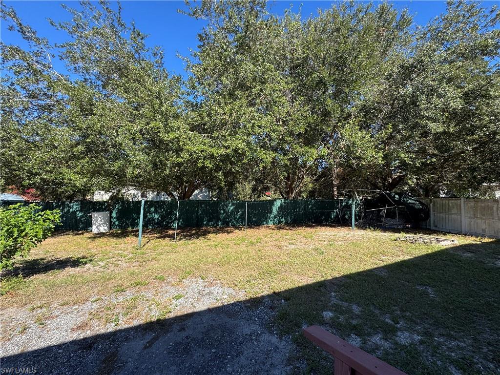 HORSESHOE ACRES - Residential