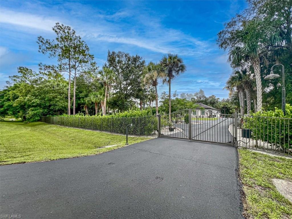 GOLDEN GATE ESTATES - Residential