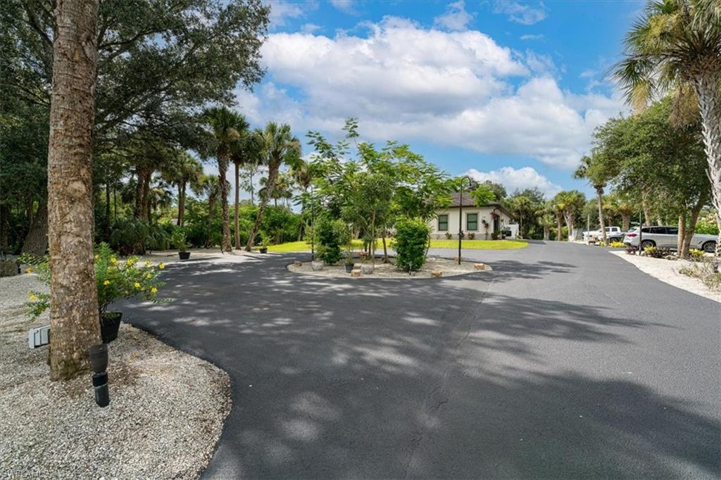 GOLDEN GATE ESTATES - Residential