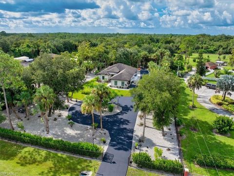 Photo of 328 16th AVE NW, NAPLES, FL 34120 (MLS # 225068848)