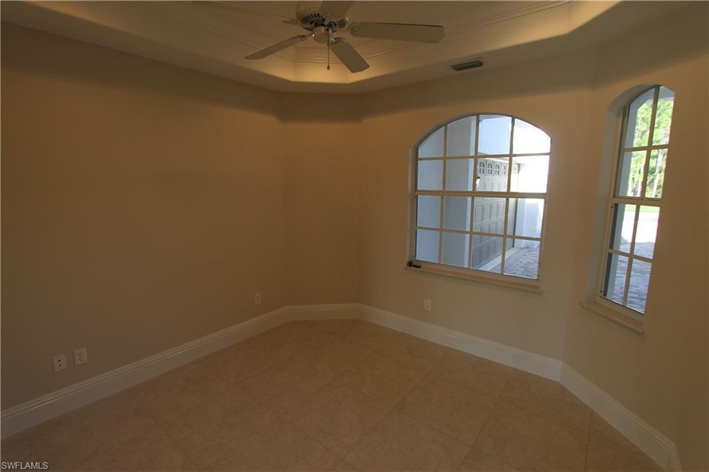 WILSHIRE LAKES - Residential