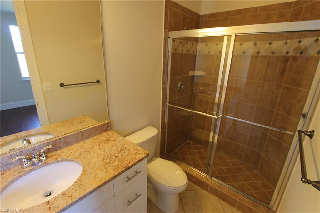 WILSHIRE LAKES - Residential