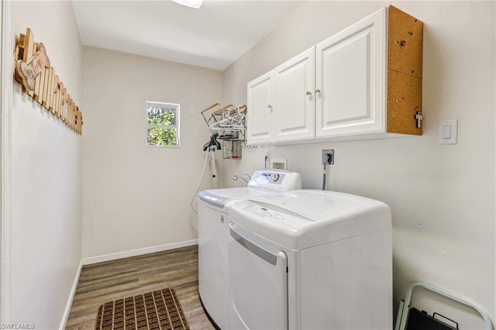 PALM RIVER SHORES - Residential