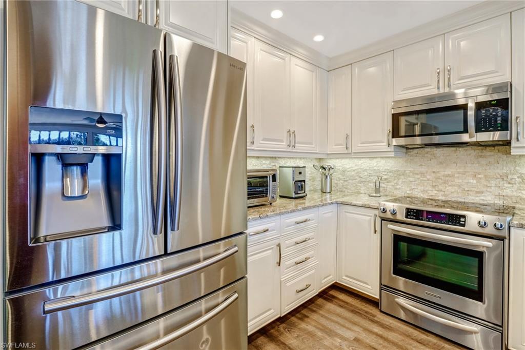 PALM RIVER SHORES - Residential