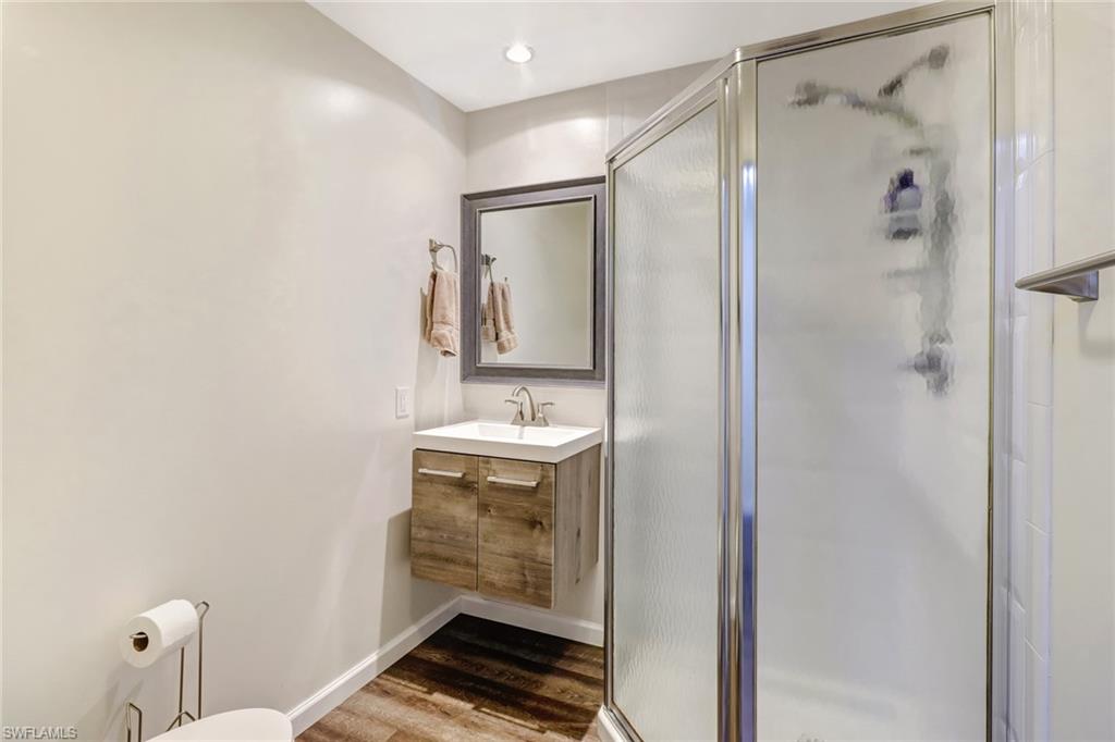 PALM RIVER SHORES - Residential