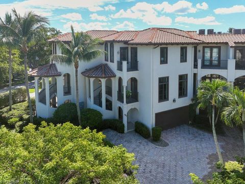 692 10th AVE S A2 NAPLES FL 34102