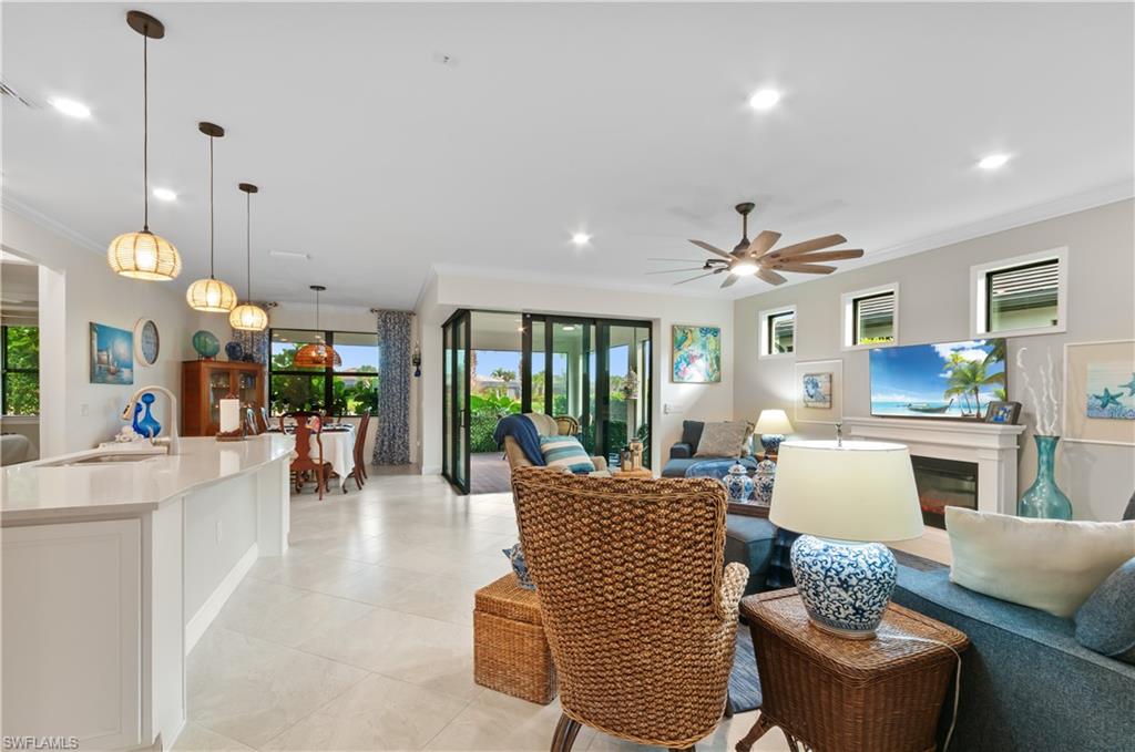 DEL WEBB - Residential