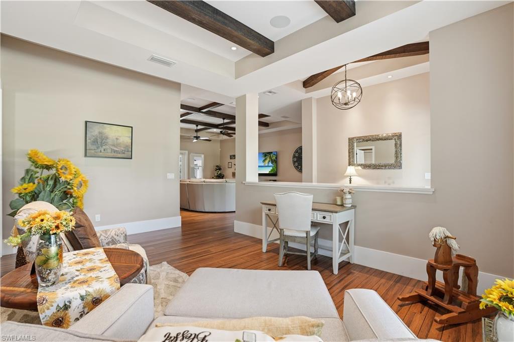 SAN CARLOS ESTATES - Residential