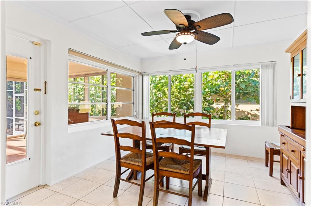 HOLIDAY HEIGHTS - Residential