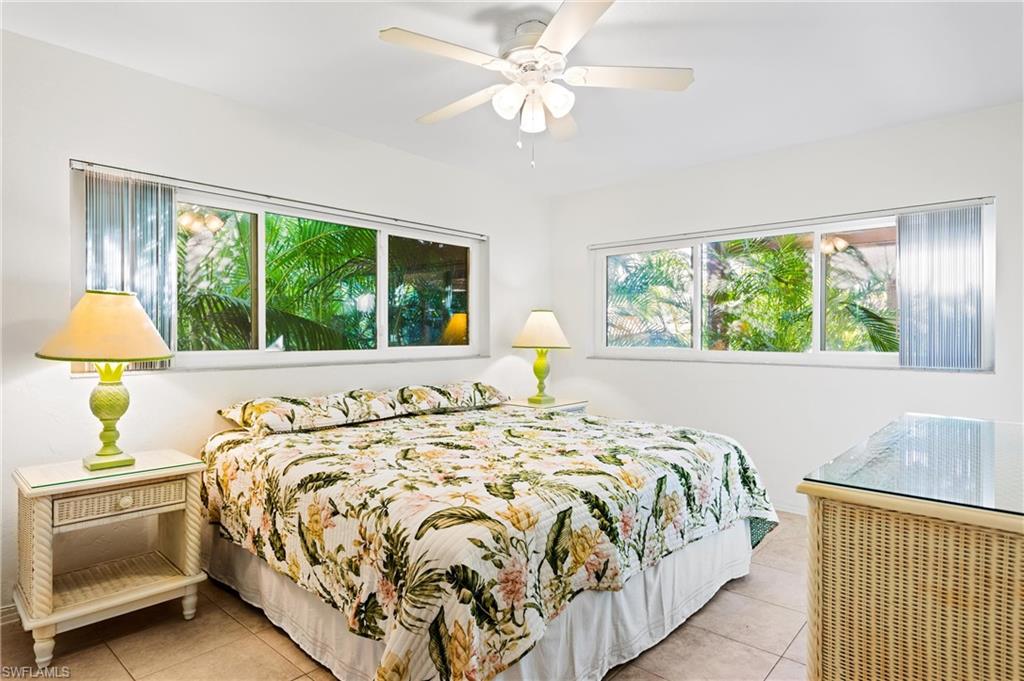 HOLIDAY HEIGHTS - Residential