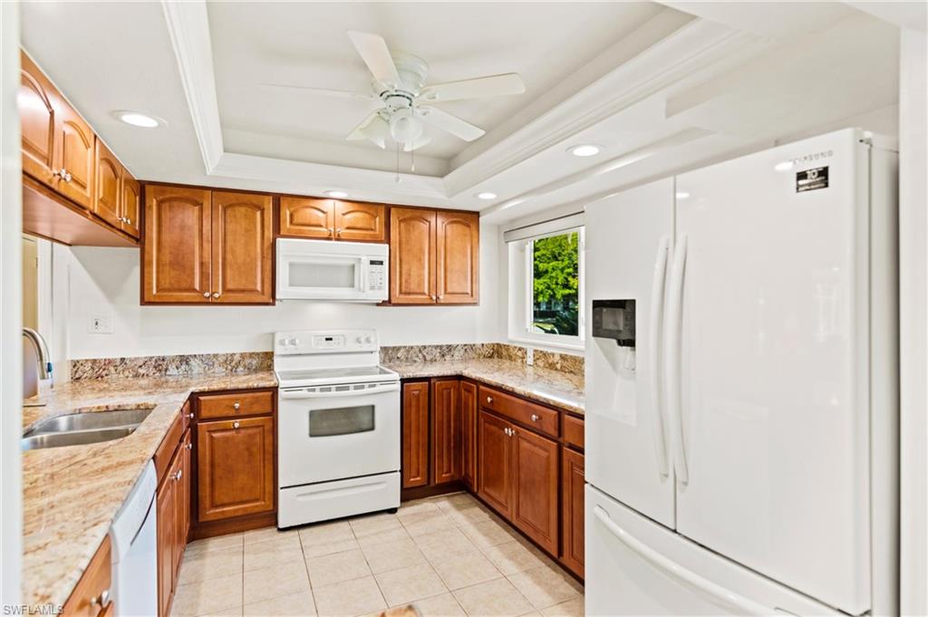 HOLIDAY HEIGHTS - Residential