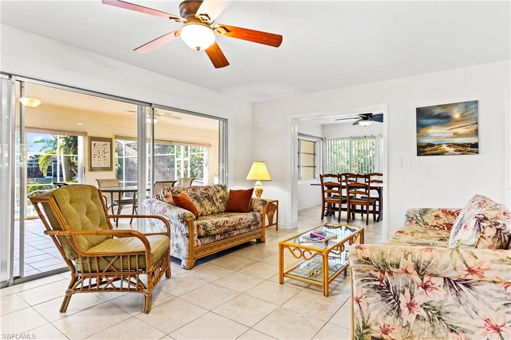 HOLIDAY HEIGHTS - Residential