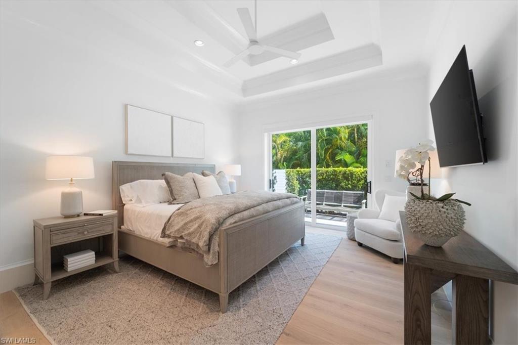 PARK SHORE - Residential