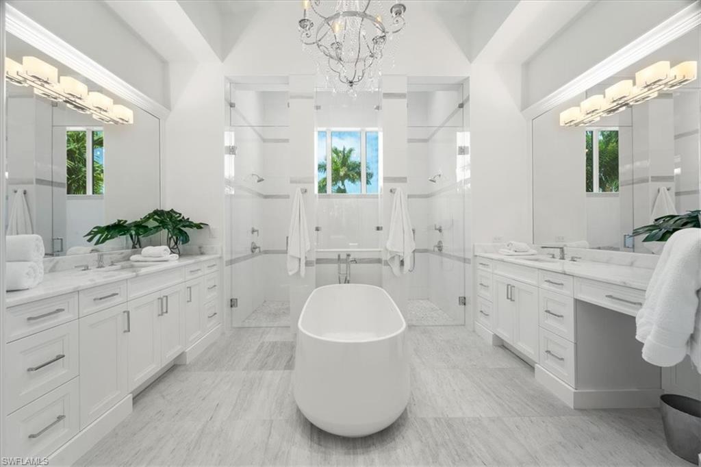 PARK SHORE - Residential