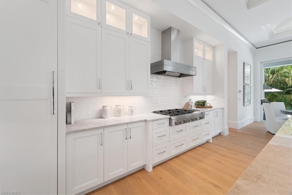 PARK SHORE - Residential