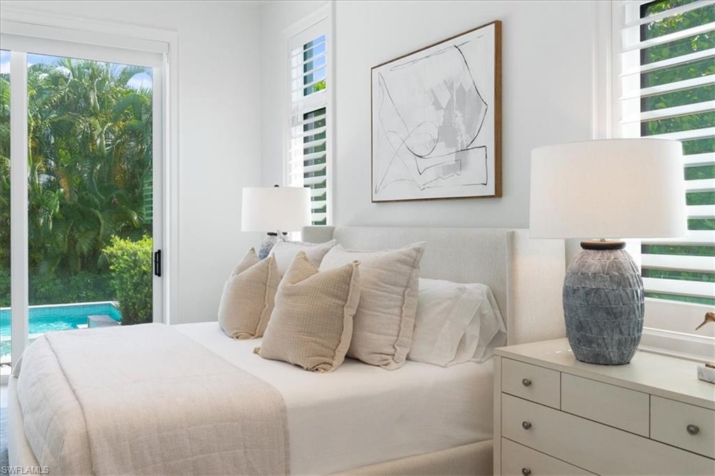 PARK SHORE - Residential