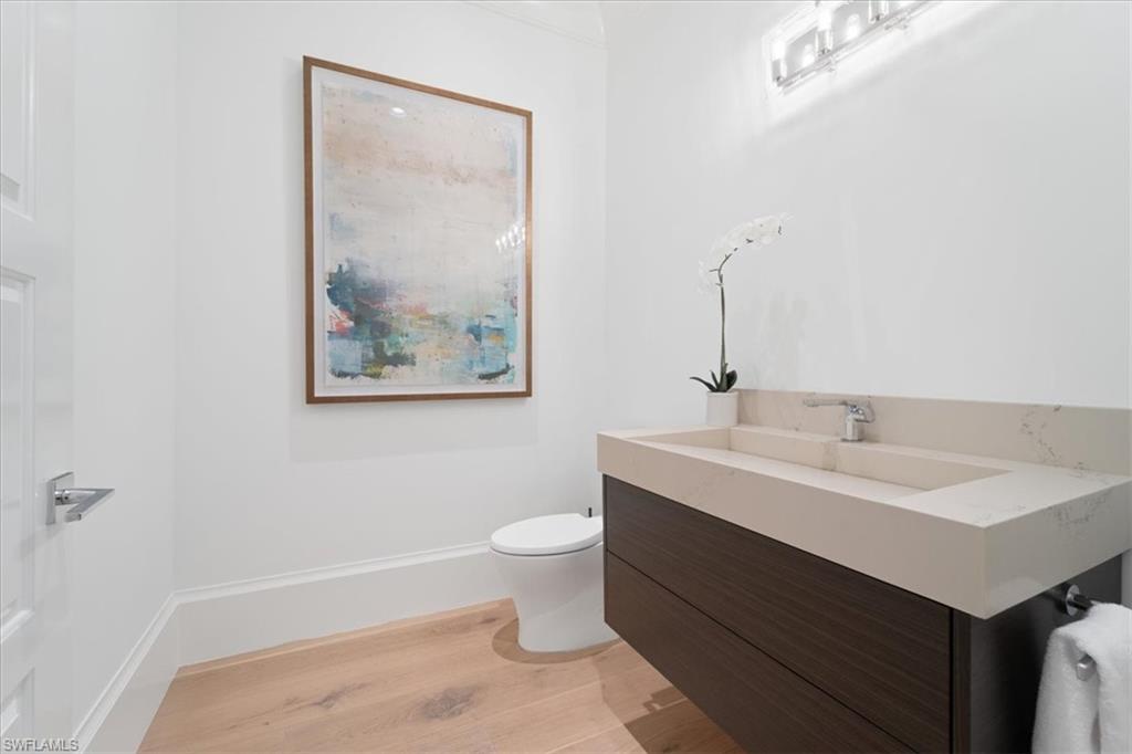 PARK SHORE - Residential