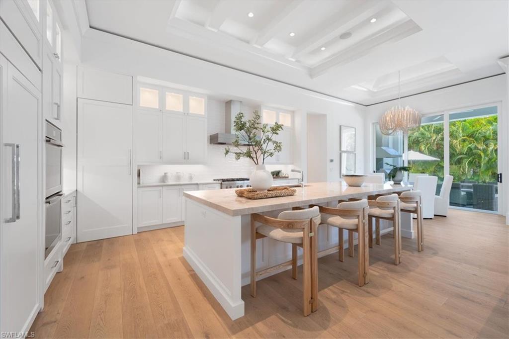 PARK SHORE - Residential