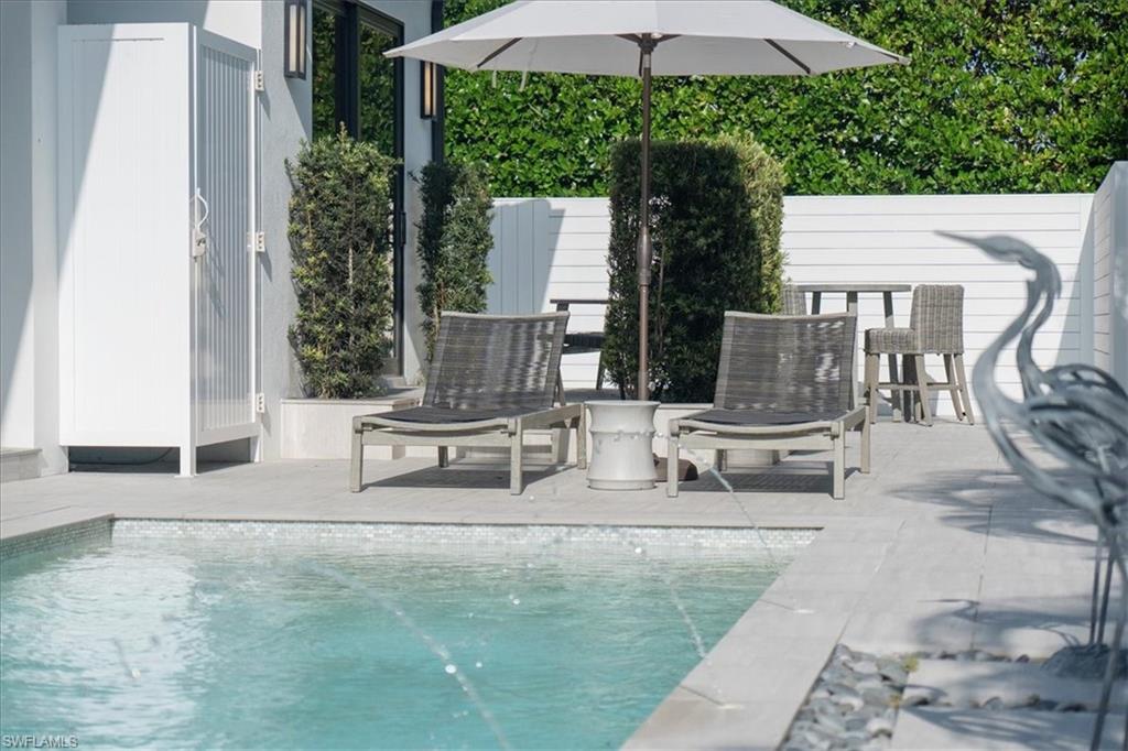 PARK SHORE - Residential