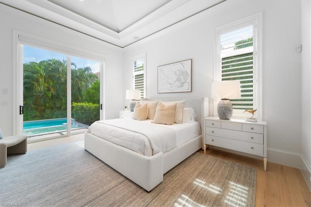 PARK SHORE - Residential