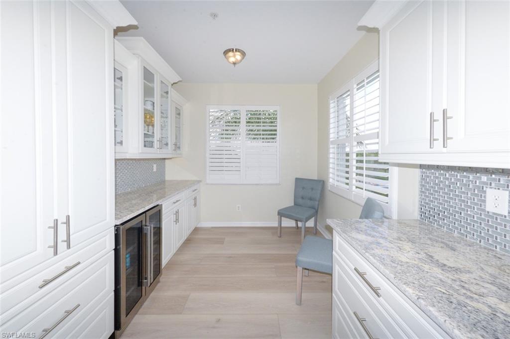 LAKESIDE GREEN - Residential