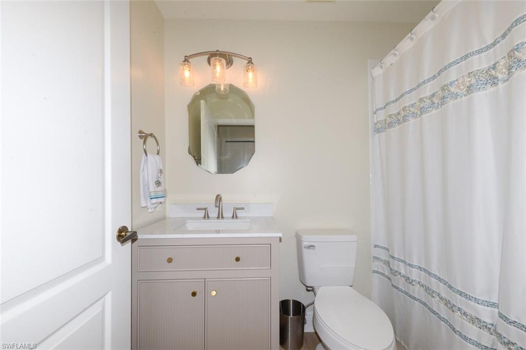 LAKESIDE GREEN - Residential