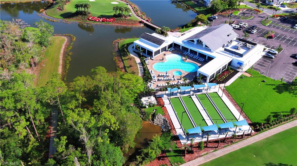 LAKESIDE GREEN - Residential