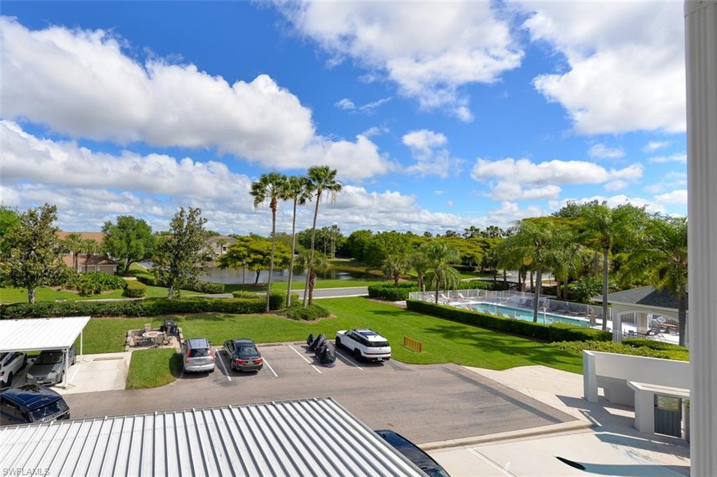 LAKESIDE GREEN - Residential