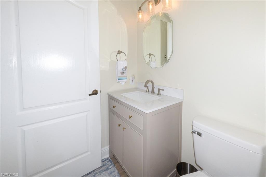 LAKESIDE GREEN - Residential