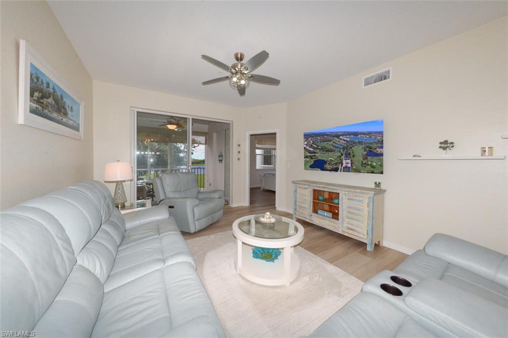 LAKESIDE GREEN - Residential