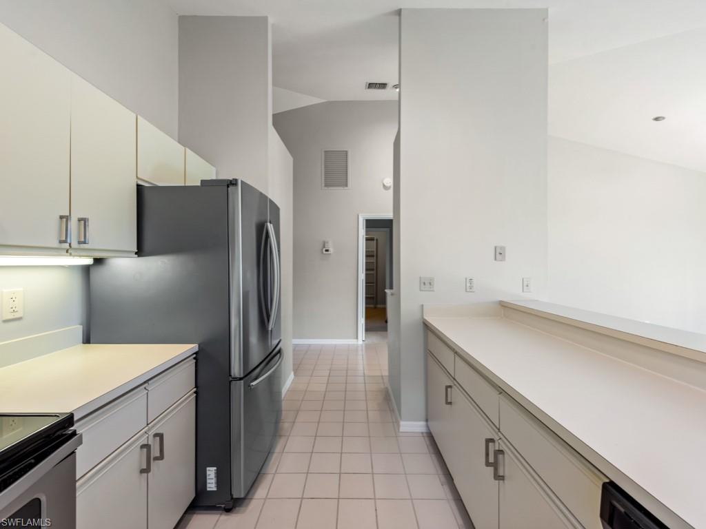 IMPERIAL PARK PLACE VILLAS - Residential