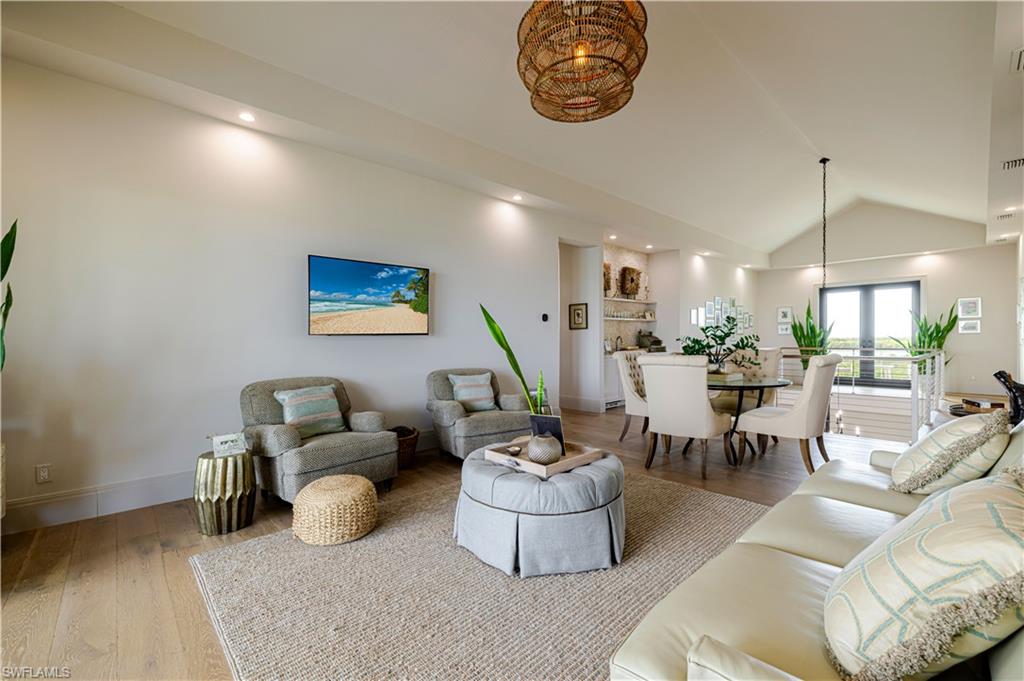 KEY MARCO - Residential