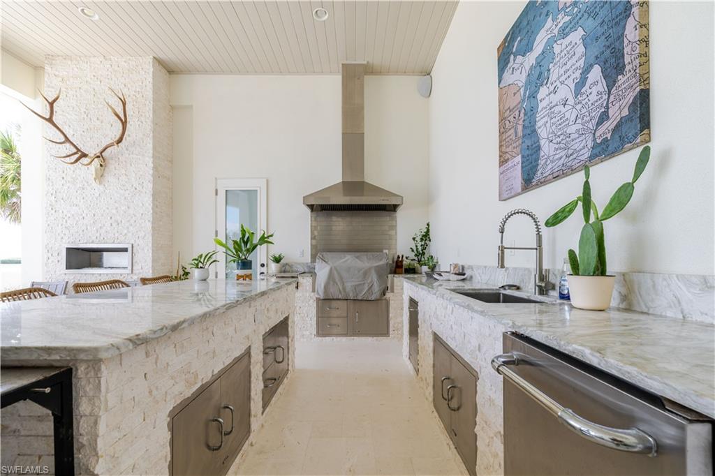 KEY MARCO - Residential