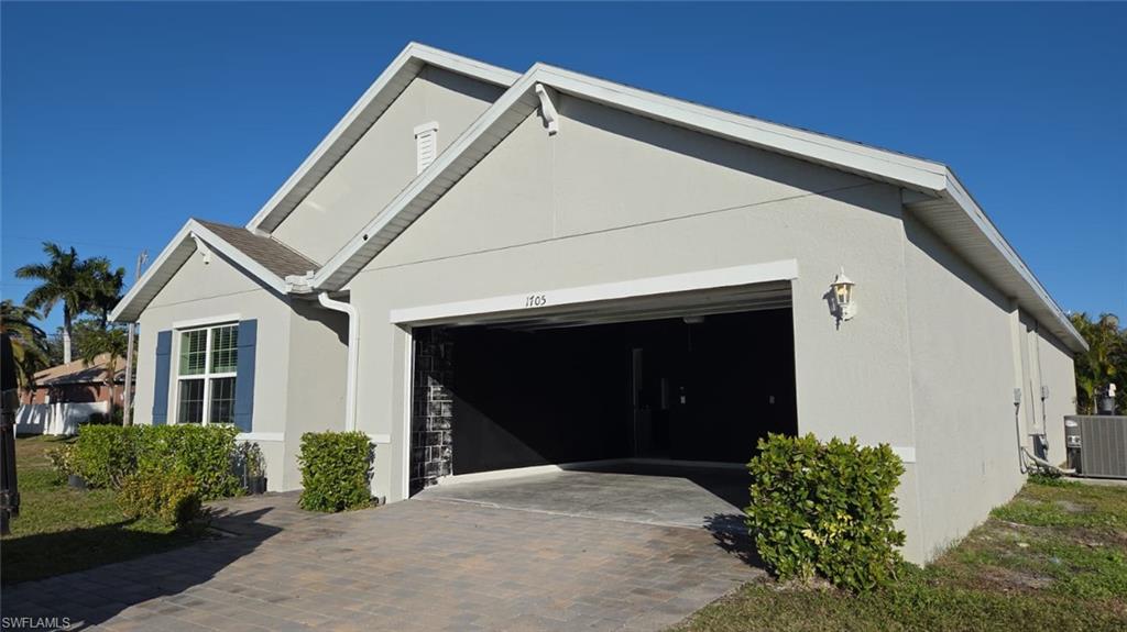 CAPE CORAL - Residential Lease