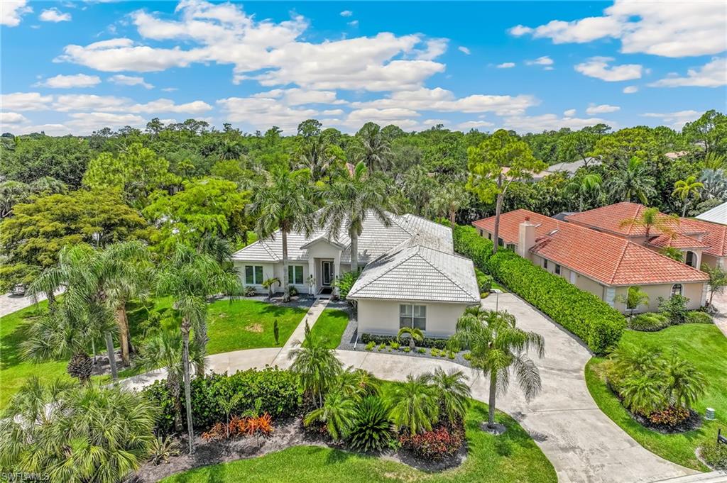 IMPERIAL GOLF ESTATES - Residential